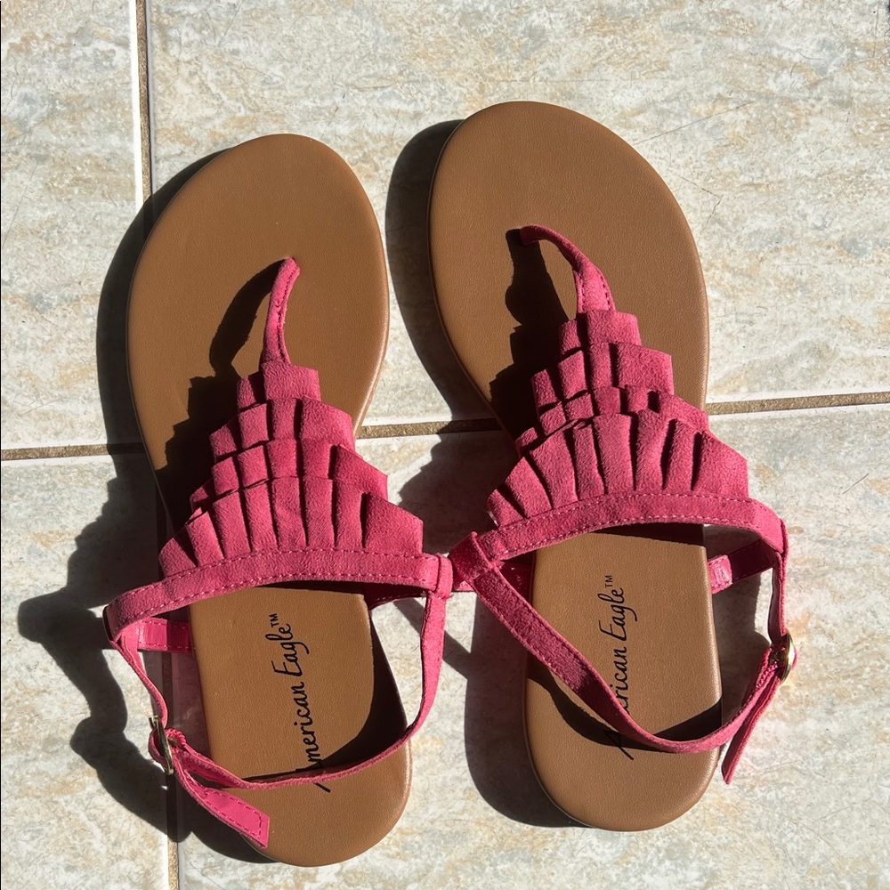 American Eagle Rose Pink Ruffled Slingback Sandals